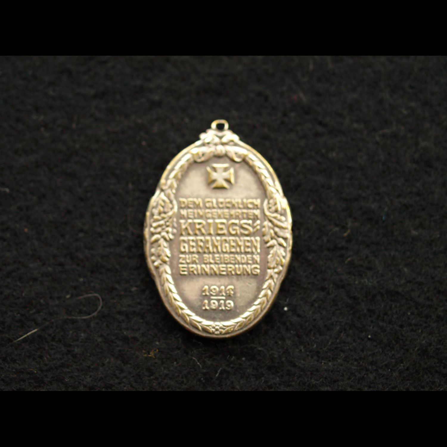 Silver plated bronze medal 1914-1919 German Commemorative Medal for returnees and prisoners of war